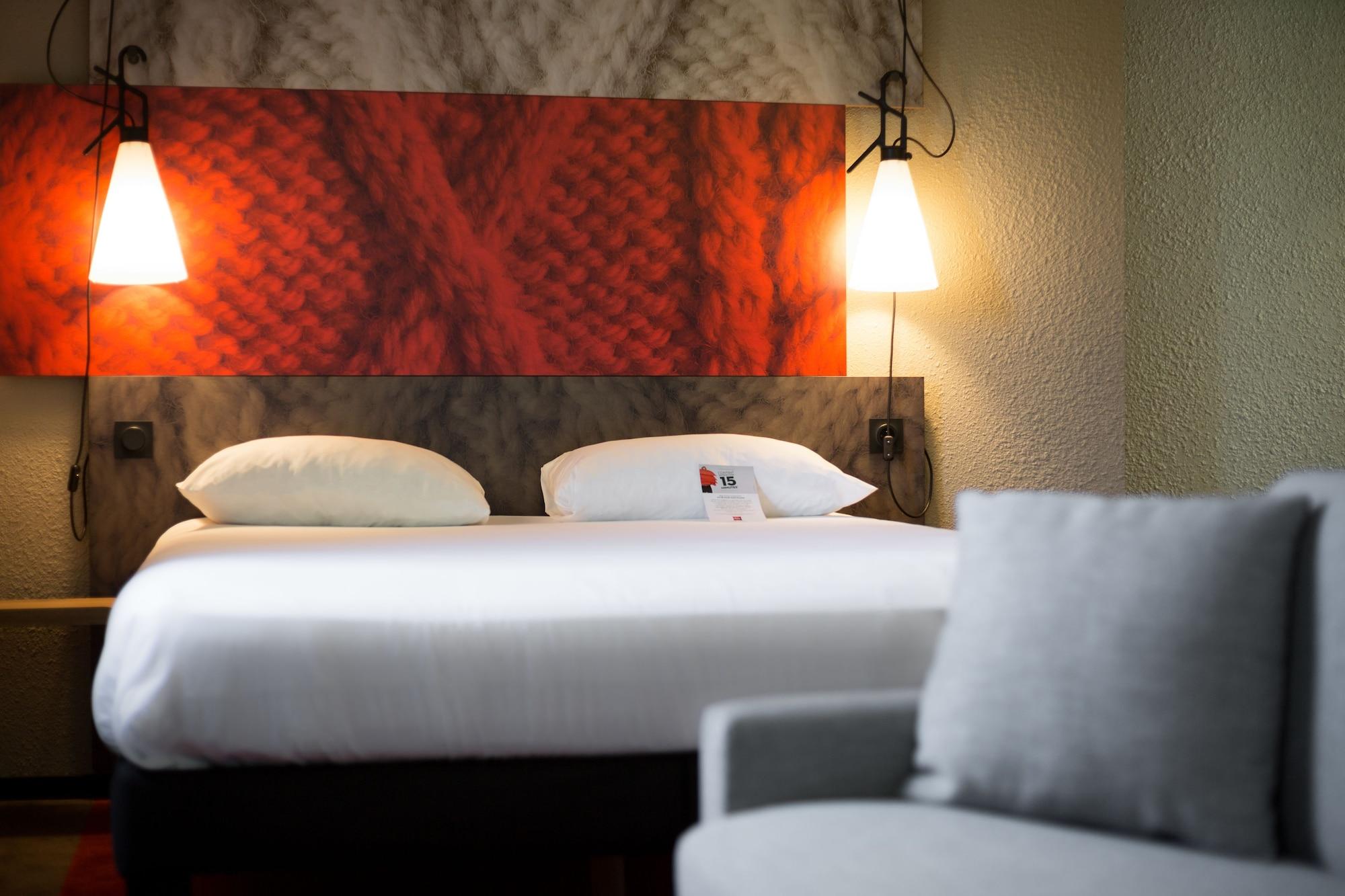 Отель Ibis Carcassonne Est La Cite Экстерьер фото